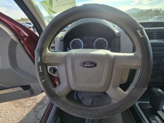 2008 Ford Escape - Interior Steering Wheel With Keys Image